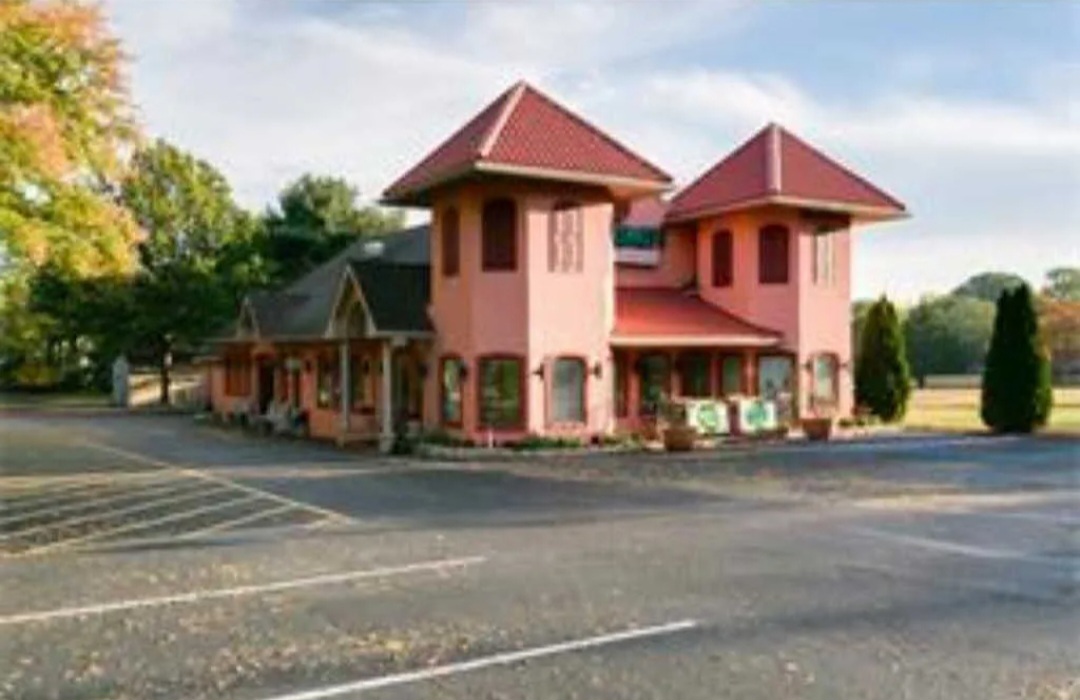 New African restaurant in Burlington Township